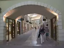 MEDITERRANEO, oder die Stadt in der Stadt;090826