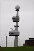 Der 55 m hohe Radarturm Knock der Verkehrszentrale Ems. 01.09.2009