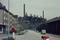 Die Hoch�fen des Bochumer Vereins stehen schon lange nicht mehr an der Gahlenschen Stra�e. Erhalten ist in dem Bereich die  Jahrhunderthalle  als herausragender kultureller Veranstaltungsort.
(Ruhrgebiet: Kulturhauptstadt Europas 2010)