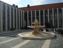 Waldsassen/Bayern,
neugestalteter Klosterplatz,
Okt.2009