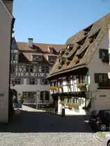 Ulm,das  Schiefe Haus  im Fischer-und Gerberviertel
ist ein Hotel mit 8 Zimmern,
