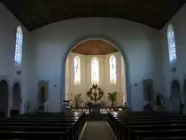 Kassel Rothenditmold die kath. Kirche St.Joseph. Erbaut 1906 auf dem Rothenberg von Kommerzienrat Peter Wegmann, Inhaber der Wagonfabrik Wegmann und Co. Im zweiten Weltkrieg sehr stark zerst�rt und ausgebrannt wurde sie dann in vereinfachter Form wiederaufgebaut.