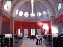 Badenweiler im Markgr�flerland,
Eingangshalle zur Cassiopeia-Therme,
2005