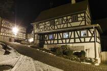 Imposantes Fachwerkhaus in Mrsbach mit sehr gelungenem Vorbau.  (21.01.10)