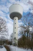 In Viersen Dlken Steht dieser Turm, der in seiner Spitze ein Restaurant beheimatet. Foto 16.2.2010