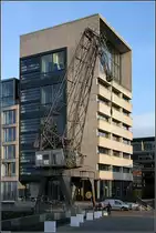 Ein Geb�ude des bekannten britischen Architekten David Chipperfield im D�sseldorfer Medienhafen. 22.03.2010 (Matthias)