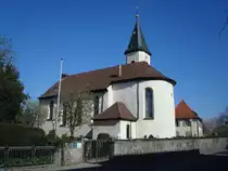 Umkirch bei Freiburg,
wahrscheinlich �lteste Pfarrkirche im Breisgau,
geht auf das 11.Jahrhundert zur�ck,
barocker Umbau von 1760-65,
April 2010