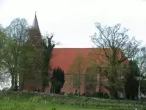 Kirche zu Gressow (NWM) an der L 012 [04.05.2010]