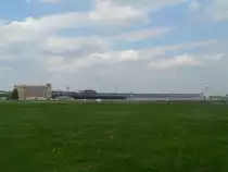 Das Flughafengeb�ude Berlin Tempelhof, 9.5.2010