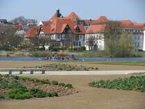 Drachenboot-Training auf dem Burgsee zu Schwerin, 18.04.2010