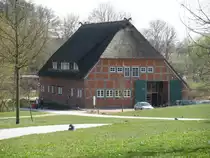 Bauernscheune im B�rgerpark der Hansestadt Wismar, 17.04.2010