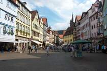 Der gro�z�gig angelegte Marktplatz von Wertheim