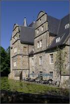 Bissendorf. Die Schelenburg ist ein touristisches Kleinod im Osnabrcker Land. Anfang des 16. Jahrhunderts wurde auf den Grundmauern des abgebrannten Wohn- und Wirtschaftsgebudes ein Bau im Stil der Weserrenaissance errichtet. 05.06.2010