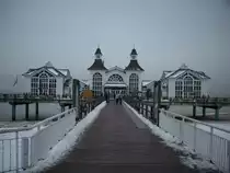 Es gibt Urlauber die lieber im Winter zur Seebrcke nach Sellin kommen als im Sommer.