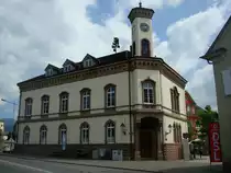 M�llheim im Markgr�flerland,
das alte Rathaus, errichtet 1867 mit Renaissance- und Sp�tgotikstilelementen,
Juni 2010