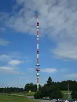 171m hoher Sendemast des Senders Ravensburg,
steht auf dem  Hchsten , mit 838m hchster Berg zwischen Donau und Bodensee,
Aug.2010