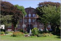 Das Rathaus in Bsum aus den Jahren 1914/15. 13.08.2010