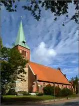 Die Sankt-Nicolai-Kirche in Sulingen. Dieser Kirchenbau geht auf das 16. Jahrhundert zur�ck, um 1000 soll hier bereits eine Holzkirche gestanden haben. 25.09.2010