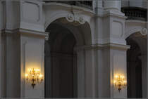 Katholische Hofkirche Dresden. Leuchter im Hauptschiff. 02.08.2009 (Matthias)