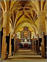 Der Innenraum einer der ltesten Kirche Luxemburgs, der Kirche von Rindschleiden. 04.09.2010 (Jeanny)