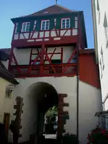 Weil der Stadt, ein restauriertes Stadttor-stadtausw�rts,
Okt.2010