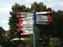 Entfernungsschilder in Gizycko im Sp�tsommer 2007!