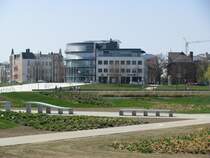Schwerin; ehemaliges BUGA-Gelnde mit Blick zur Graf-Schack-Allee und dem Allianz-Bau 18.04.2010