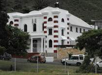 Vorbildlich renovierte Herrschaftsvilla der juedischen Gemeinde. Muizenberg, 20.11.2010
