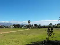 Der suedliche, offene Teil des Gemeindeparks. Somerset West, 28.11.2010
