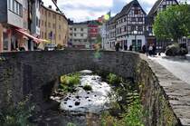 Alte Steinbrcke ber die Erft in Bad Mnstereifel - 30.10.2010
