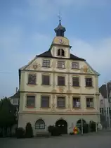 Vaihingen an der Enz, das Rathaus am Marktplatz, erbaut 1720, die Fassadenmalerei stammt von 1901, die Stadt bei Stuttgart wurde 1252 erstmals urkundlich erw�hnt, Okt.2010