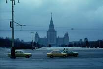 Die Lomonossow-Universitt in Moskau im November 1981, einem kalten und grauen Wintertag.