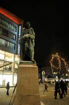 Denkmal  Friederich von Schiller , in Hannover/Georgstrae.