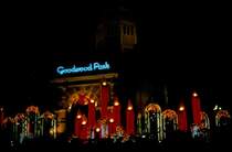 Die Weihnachtsdekoration des Goodwood Park Hotels in Singapur im November 1988