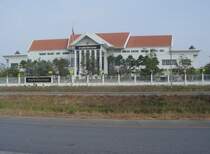 Das Provinz Justizverwaltungsgebude nahe der Stadt Nang Rong im Nordosten Thailands am 17.01.2011