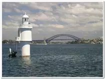 W�hrend einer Hafenrundfahrt ... im Oktober 2004