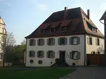 Kloster Kirchberg, ehemalige Klostersch�nke aus der Mitte des 18.Jahrhunderts, heute Gasthaus f�r Besucher, Okt.2010
