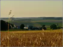 Das Dorf Crendal liegt friedlich im Abendlicht des 30.07.2010. (Jeanny)