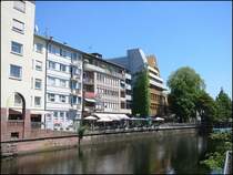 Die Innenstadt von Pforzheim am Ufer der Enz, aufgenommen am 28.05.2005.
