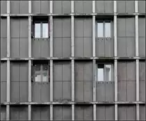 . Wohn- und Brohaus Switter, Basel. Architekten: Herzog & de Meuron, Fertigstellung: 1998. 28.08.2010 (Matthias)