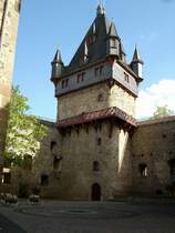 Romrod in Mittelhessen, Schlohof mit Kanzleiturm, heute Sitz der Denkmalakademie und Hotel, Mai 2005