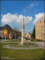 In der Gerberstadt Doberlug-Kirchhain grt eine schsische Postsule aus vergangenen Zeiten, als das Reisen noch gemchlicher zuging.
