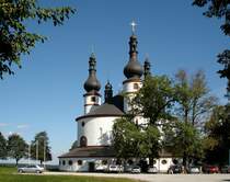 die Kappl, auf dem 600m hohen Glasberg bei Waldsassen, eine der eigenartigsten Kirchen in Deutschland, Innen-und Auenarchitektur versinnbildlichen die Heilige Dreifaltigkeit, Baumeister war Georg Dientzenhofer 1685-89, April 2007 