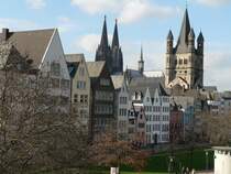 Rheinufer und Altstadt in K�ln, 10.3.2007