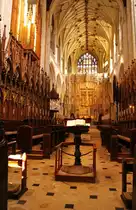 Winchester, Kathedrale, Chorgest�hl und Hauptaltar (30.09.2009)