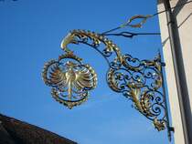 Holzhausen, prchtiges Wirtshausschild am  Adler , Feb.2011