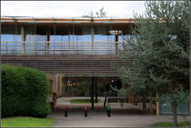 . Rehaklinik (REHAB) in Basel: Durchblick zu einem der Lichthfe. 29.08.2010 (Matthias)