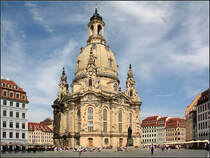 . Ein Teil des alten Dresden ist hier wieder erstanden: Frauenkirche und Neumarktbebauung. 02.08.2009 (Matthias)