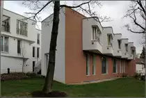 . Aberundete Erker finden sich an den beiden von den Stra�en abgewandten Seiten. 19.03.2011 (Matthias)