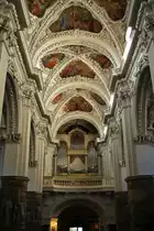 Kremsm�nster, Klosterkirche St. Agapitus der Benediktiner Abtei (28.11.2009)